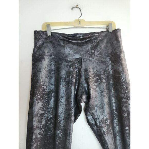Athleta Women Metallic Black "Elation Ultra High Rise" Athletic Leggings size 1X - Picture 4 of 8